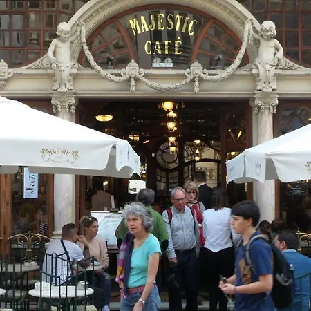 Tropical Charm Oporto